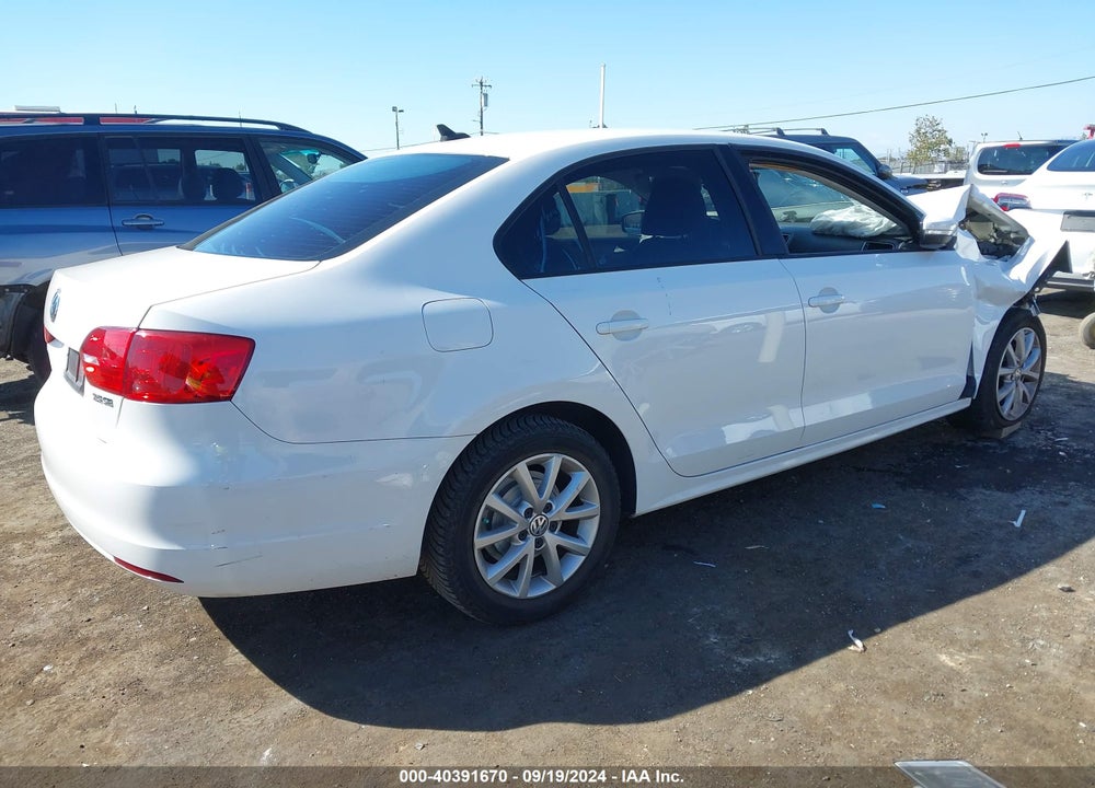 2012 VOLKSWAGEN JETTA 2.5L SE VIN: 3VWDP7AJ2CM313983