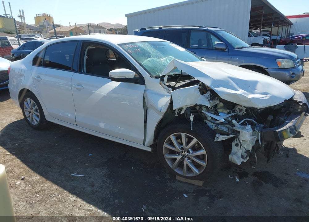 2012 VOLKSWAGEN JETTA 2.5L SE VIN: 3VWDP7AJ2CM313983