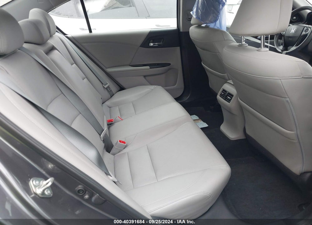 2017 HONDA ACCORD EX-L VIN: 1HGCR2F84HA069406