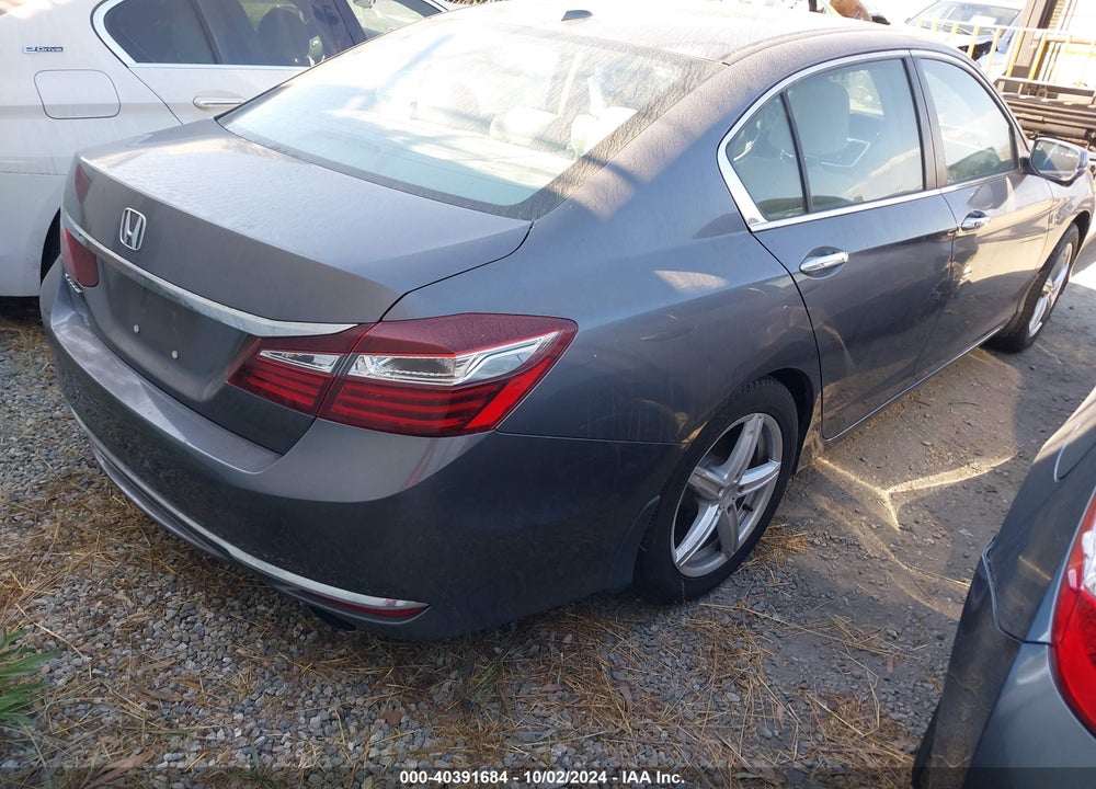 2017 HONDA ACCORD EX-L VIN: 1HGCR2F84HA069406