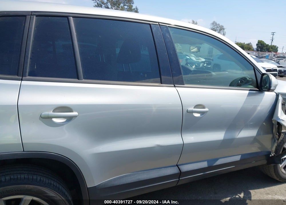 2014 VOLKSWAGEN TIGUAN SE VIN: WVGAV3AX5EW042442