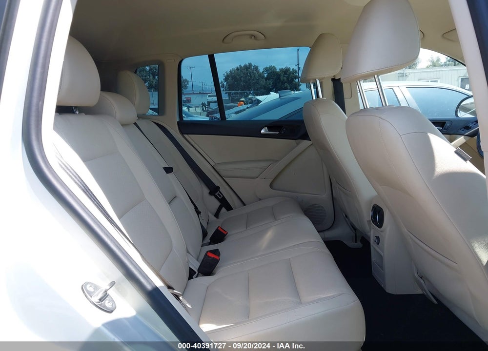 2014 VOLKSWAGEN TIGUAN SE VIN: WVGAV3AX5EW042442