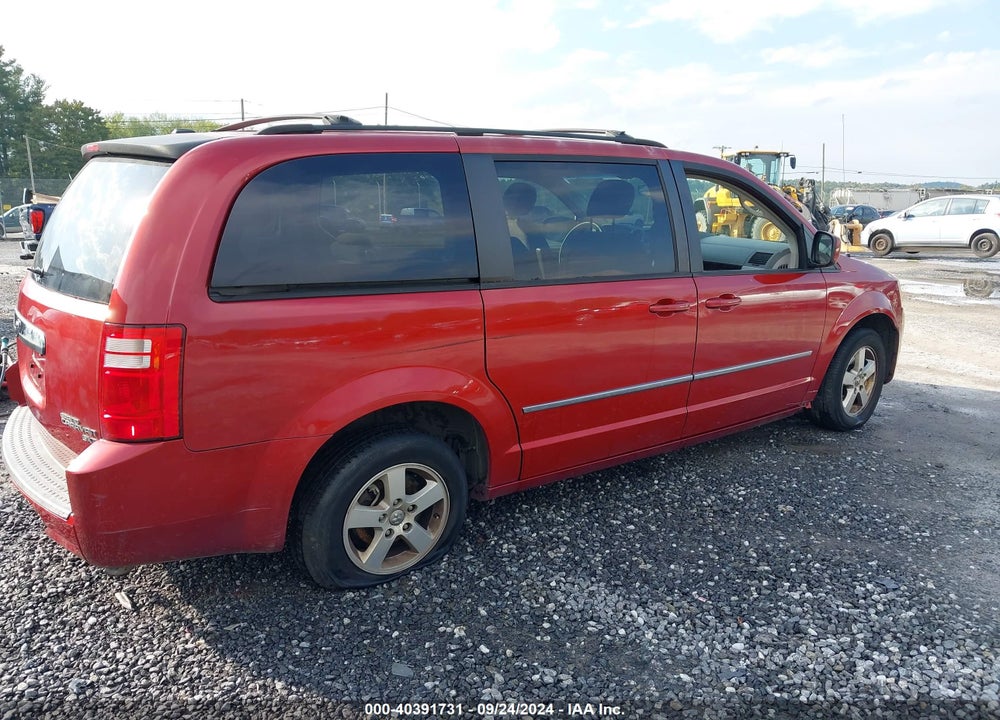 2010 DODGE GRAND CARAVAN SXT VIN: 2D4RN5D12AR146077