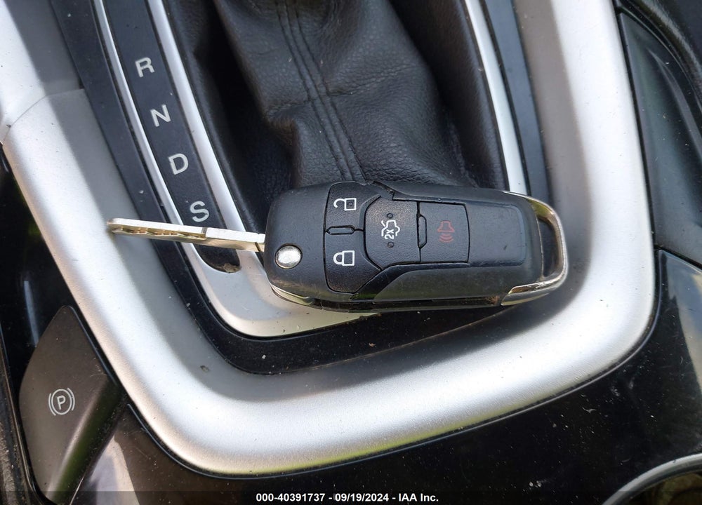 2013 FORD FUSION VIN: 3FA6P0H71DR316882