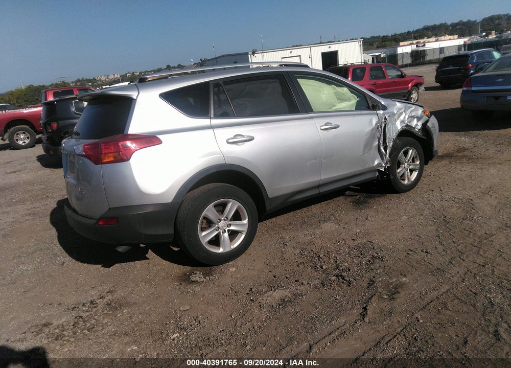 2014 TOYOTA RAV4 XLE VIN: JTMRFREV3EJ006410