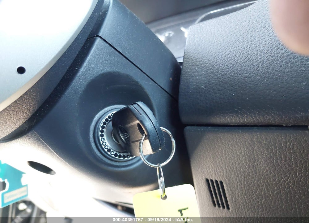 2008 LINCOLN MKX VIN: 2LMDU88C88BJ18813