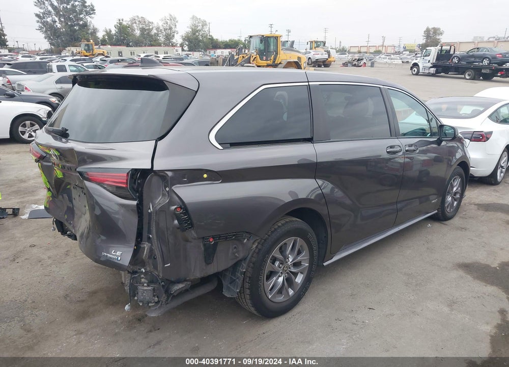 2021 TOYOTA SIENNA LE VIN: 5TDKRKEC5MS026674