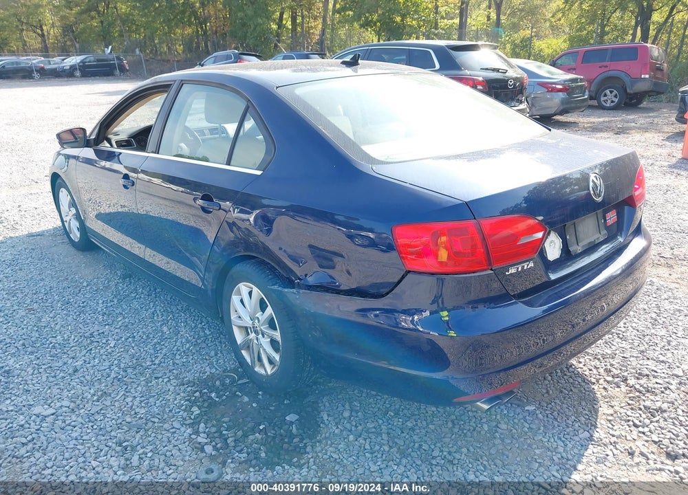 2014 VOLKSWAGEN JETTA 1.8T SE VIN: 3VWD17AJ0EM368131