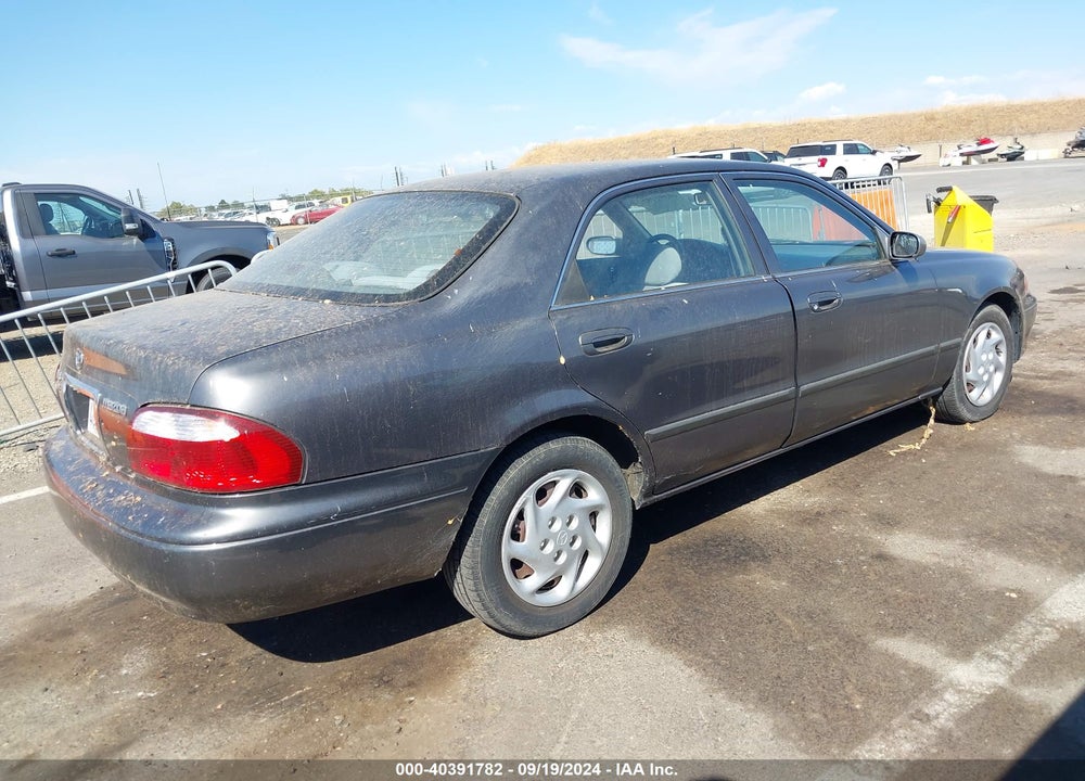 2000 MAZDA 626 ES/LX VIN: 1YVGF22C7Y5121441