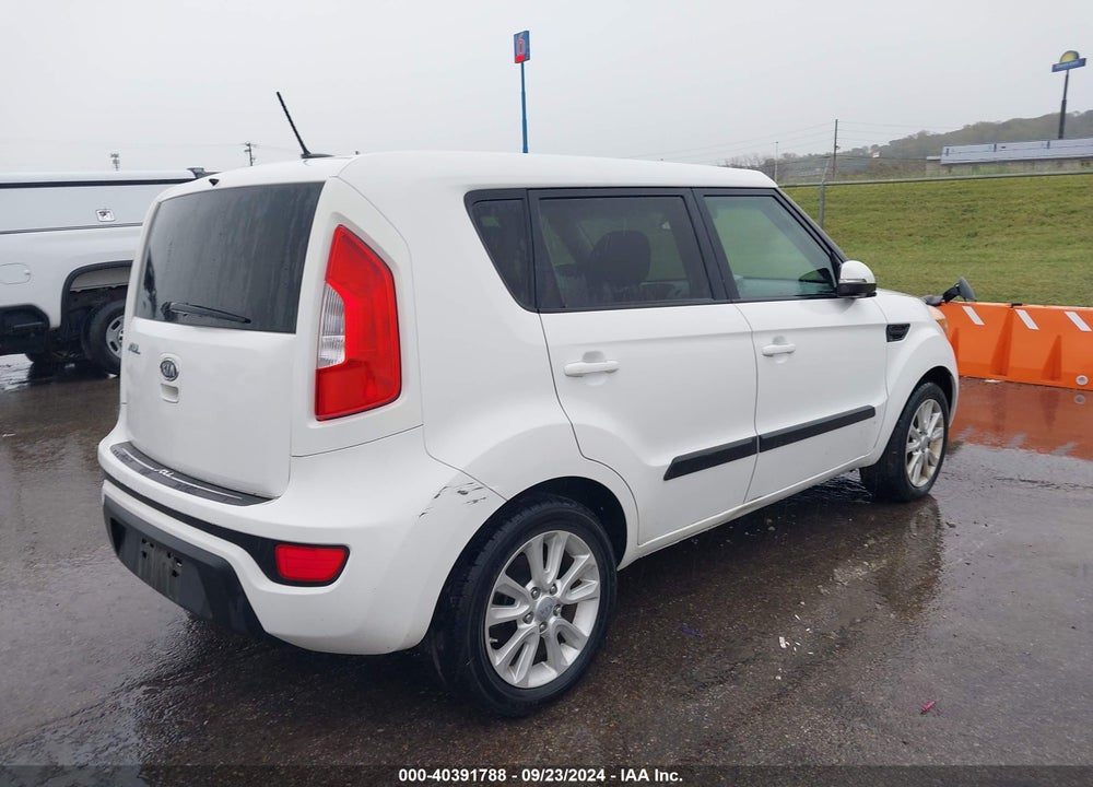2012 KIA SOUL VIN: KNDJT2A69C7477144