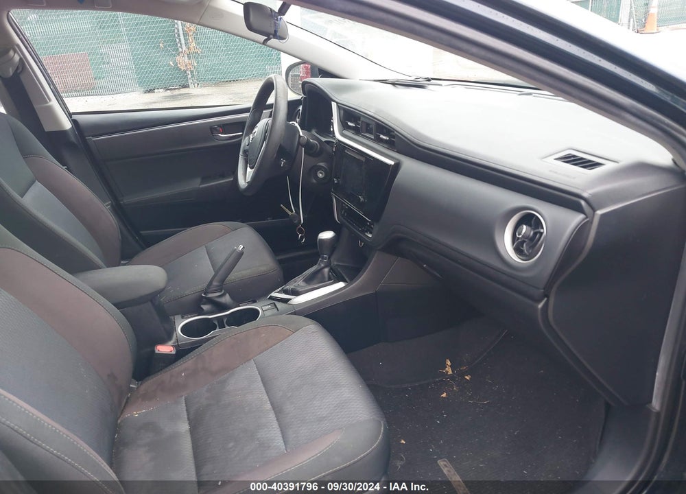 2018 TOYOTA COROLLA VIN: 2T1BURHE1JC092342