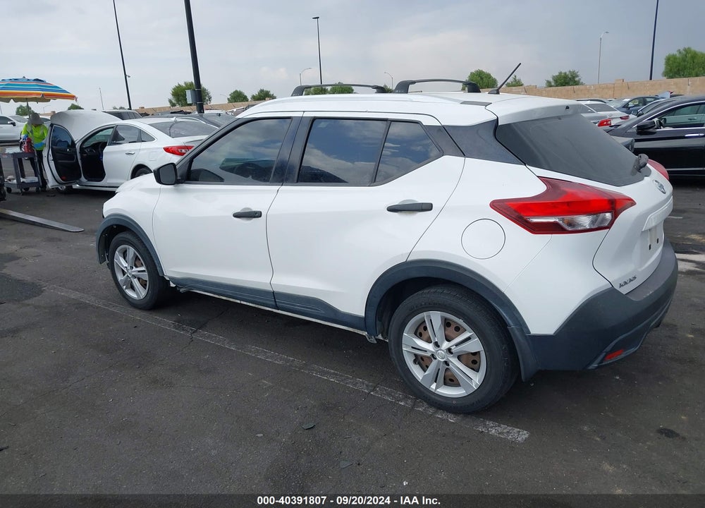 2018 NISSAN KICKS S VIN: 3N1CP5CU6JL536415
