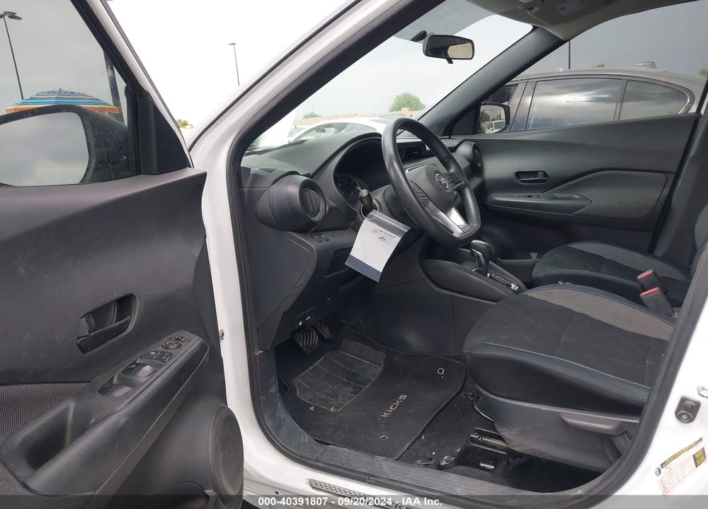 2018 NISSAN KICKS S VIN: 3N1CP5CU6JL536415