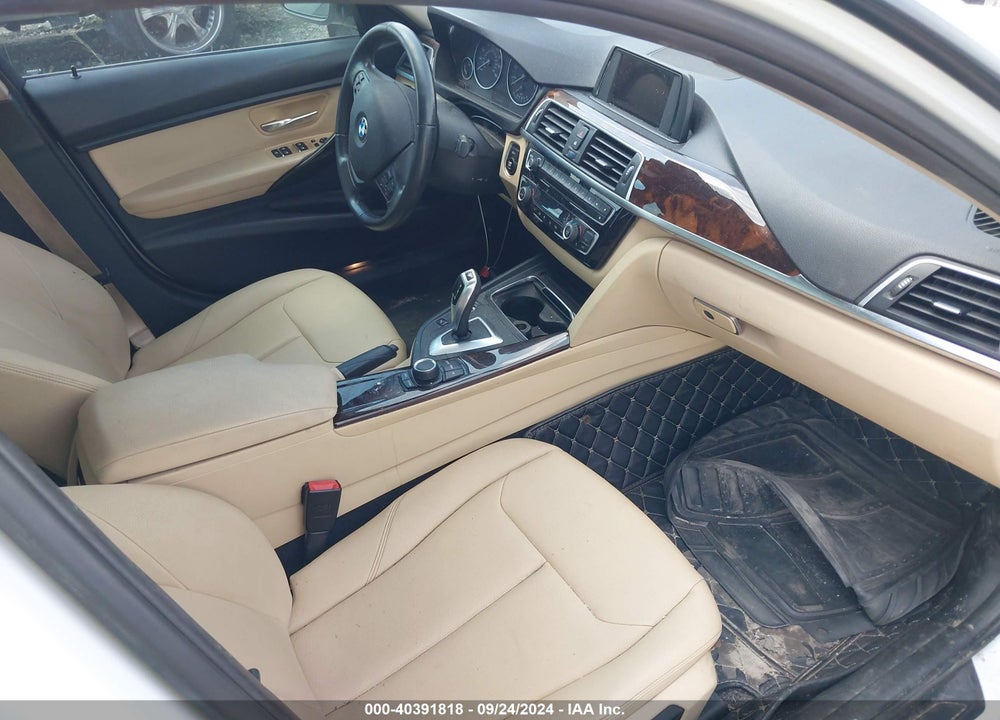 2017 BMW 320I VIN: WBA8E1G30HNU18757