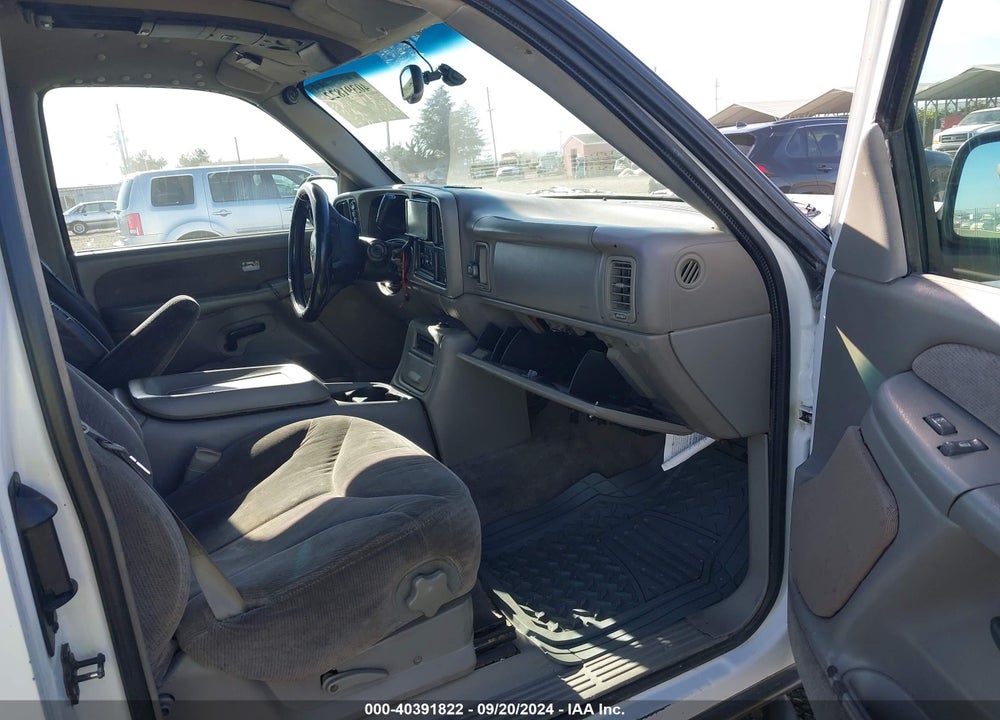 1999 GMC SIERRA 1500 SLE VIN: 2GTEK19T4X1514483