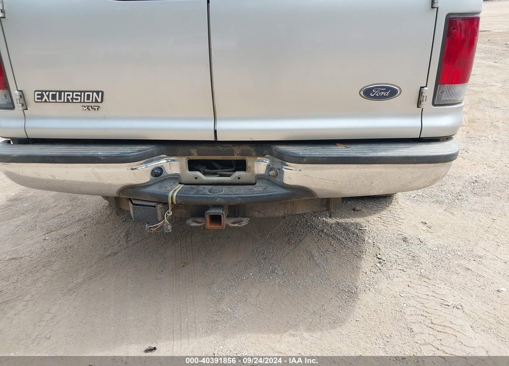 2004 FORD EXCURSION VIN: 1FMNU41L94EB58318