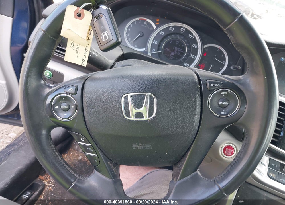 2015 HONDA ACCORD EX-L VIN: 1HGCR2F84FA194905