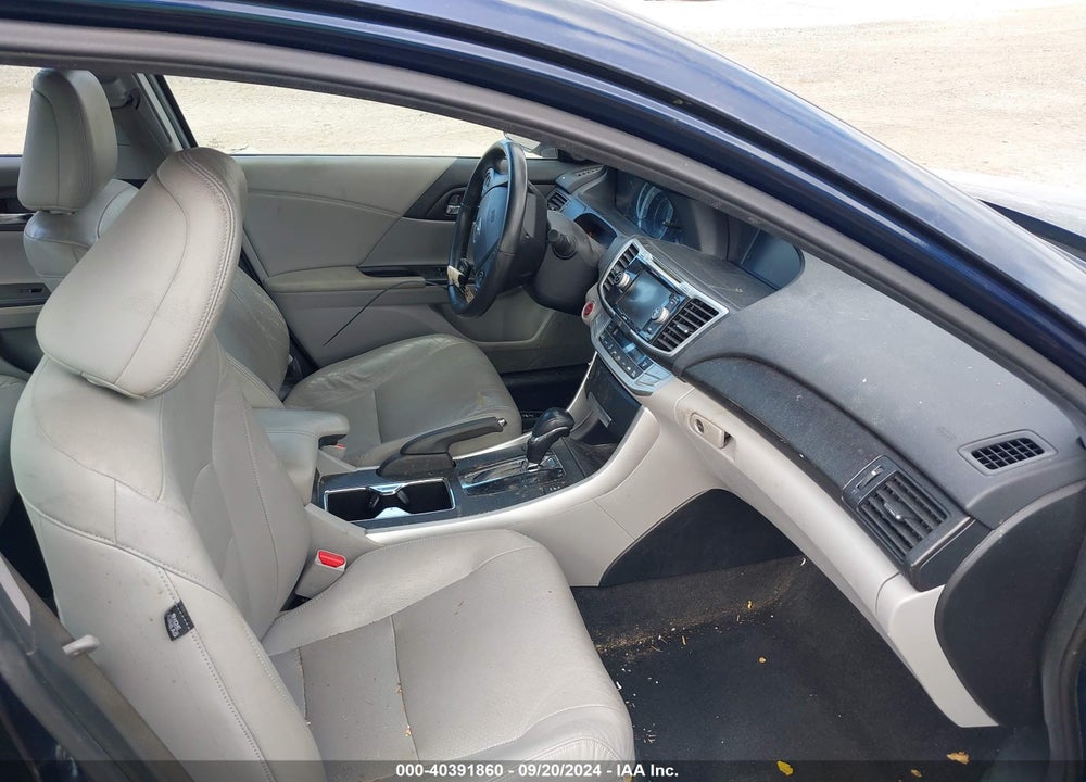 2015 HONDA ACCORD EX-L VIN: 1HGCR2F84FA194905