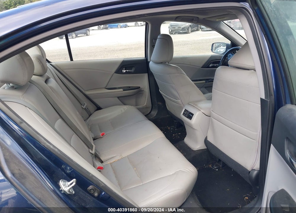 2015 HONDA ACCORD EX-L VIN: 1HGCR2F84FA194905