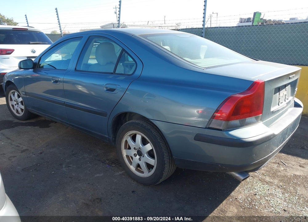 2002 VOLVO S60 AWD VIN: YV1RH58D022143326