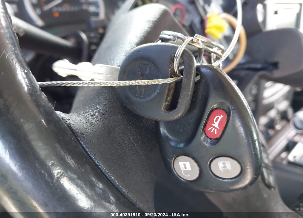 2006 HUMMER H2 SUT VIN: 5GRGN22U96H112736
