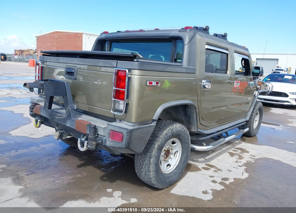 2006 HUMMER H2 SUT VIN: 5GRGN22U96H112736