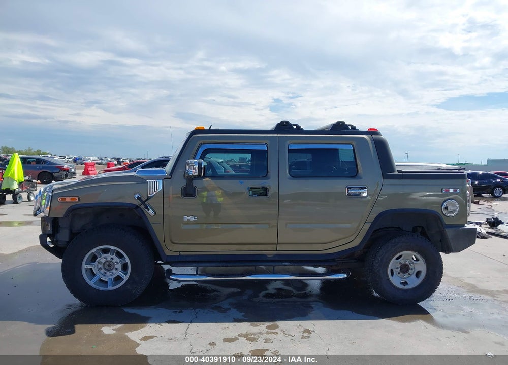 2006 HUMMER H2 SUT VIN: 5GRGN22U96H112736