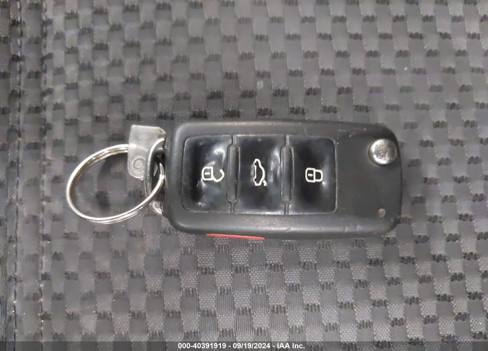 2012 VOLKSWAGEN JETTA 2.0L S VIN: 3VW1K7AJ7CM336953