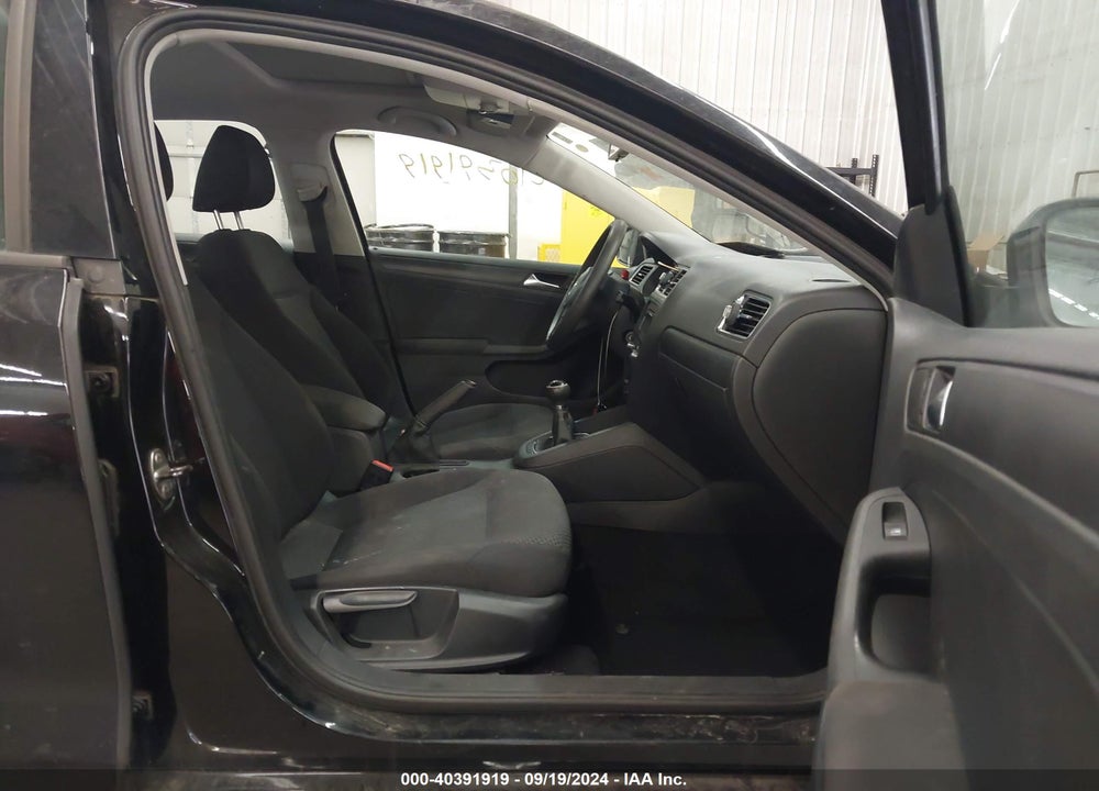 2012 VOLKSWAGEN JETTA 2.0L S VIN: 3VW1K7AJ7CM336953