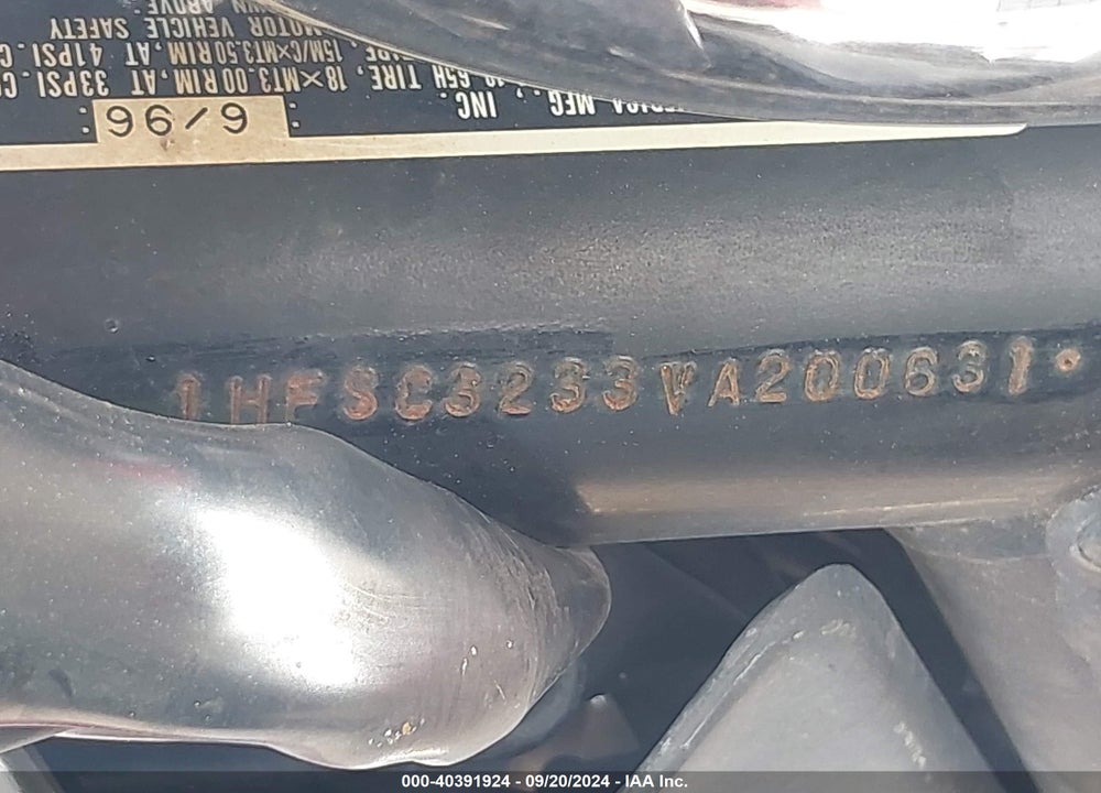 1997 HONDA VT1100 C2A/C2AC VIN: 1HFSC3233VA200631