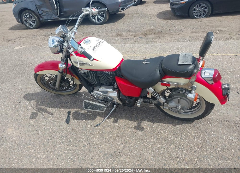 1997 HONDA VT1100 C2A/C2AC VIN: 1HFSC3233VA200631