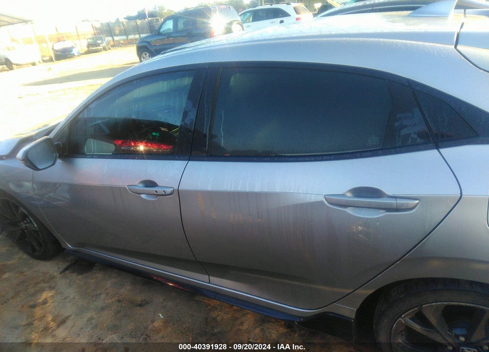 2018 HONDA CIVIC SPORT TOURING VIN: SHHFK7H91JU222421