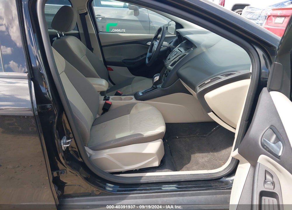 2014 FORD FOCUS SE VIN: 1FADP3F2XEL373078