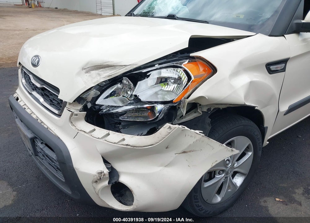 2013 KIA SOUL VIN: KNDJT2A57D7557924