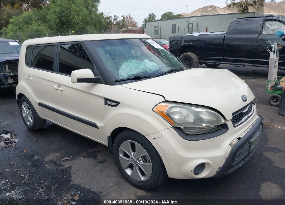2013 KIA SOUL VIN: KNDJT2A57D7557924