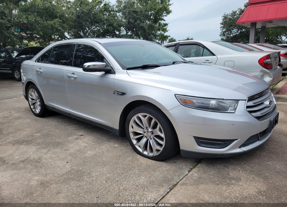 2013 FORD TAURUS LIMITED VIN: 1FAHP2F82DG208553