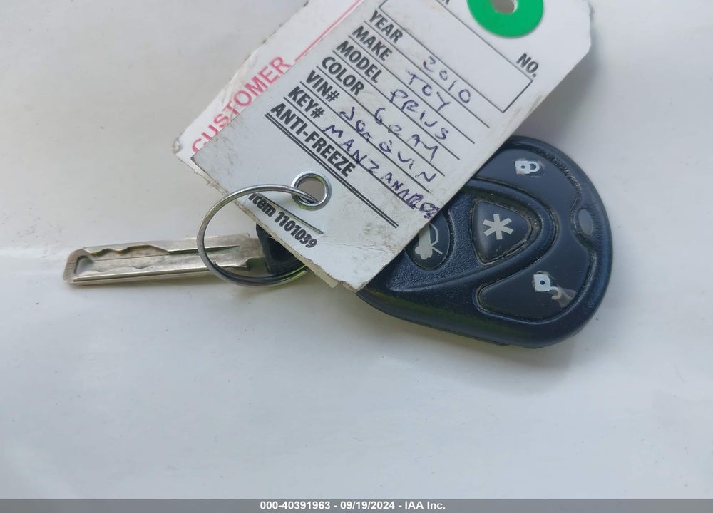 2010 TOYOTA PRIUS II VIN: JTDKN3DUXA0149445