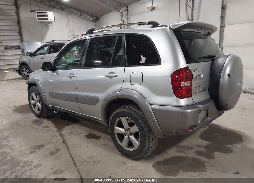 2005 TOYOTA RAV4 VIN: JTEHD20V656038119