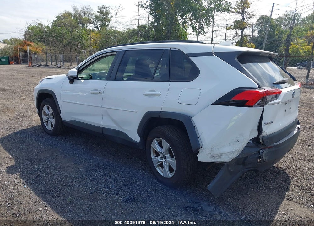 2019 TOYOTA RAV4 XLE VIN: JTMP1RFV8KD022942