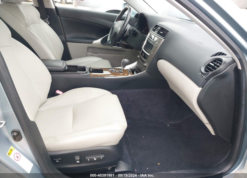 2010 LEXUS IS 250 VIN: JTHBF5C25A5124947