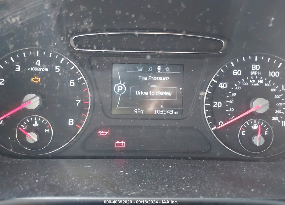 2018 KIA SORENTO 2.4L LX VIN: 5XYPG4A33JG349577