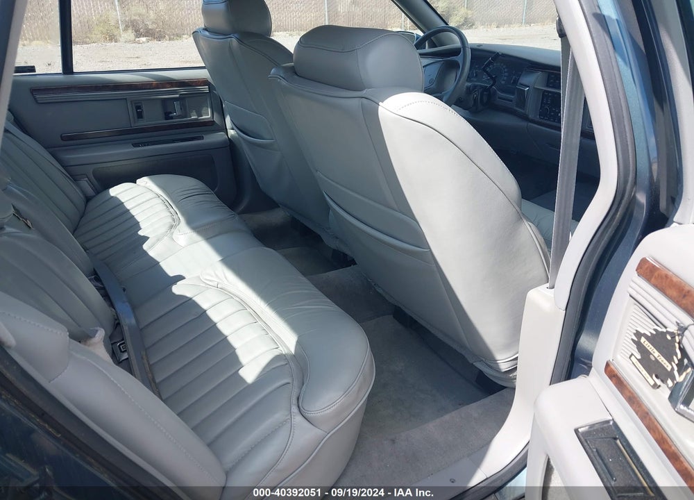 1996 BUICK ROADMASTER VIN: 1G4BN52P5TR406336