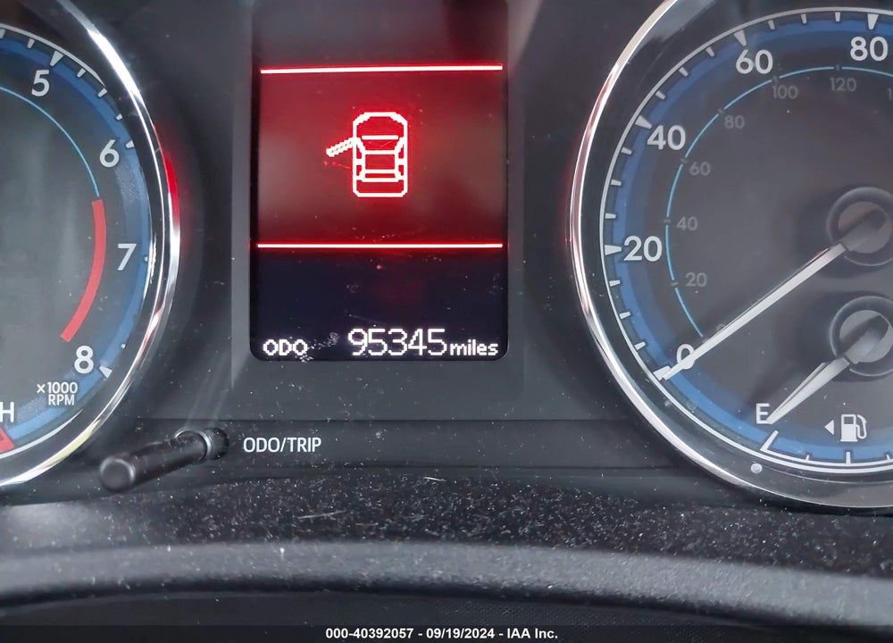 2018 TOYOTA COROLLA LE VIN: 2T1BURHE1JC029077
