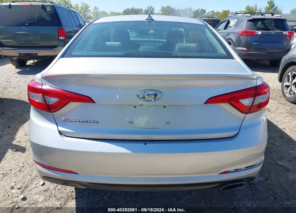 2016 HYUNDAI SONATA SE VIN: 5NPE24AF2GH369966