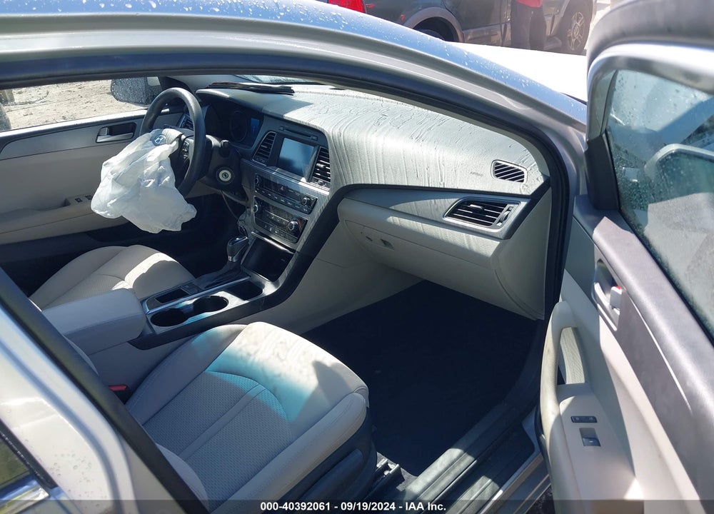 2016 HYUNDAI SONATA SE VIN: 5NPE24AF2GH369966