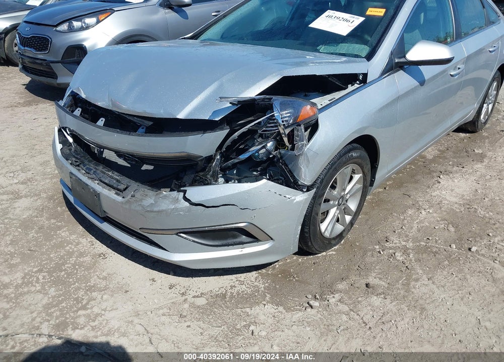 2016 HYUNDAI SONATA SE VIN: 5NPE24AF2GH369966
