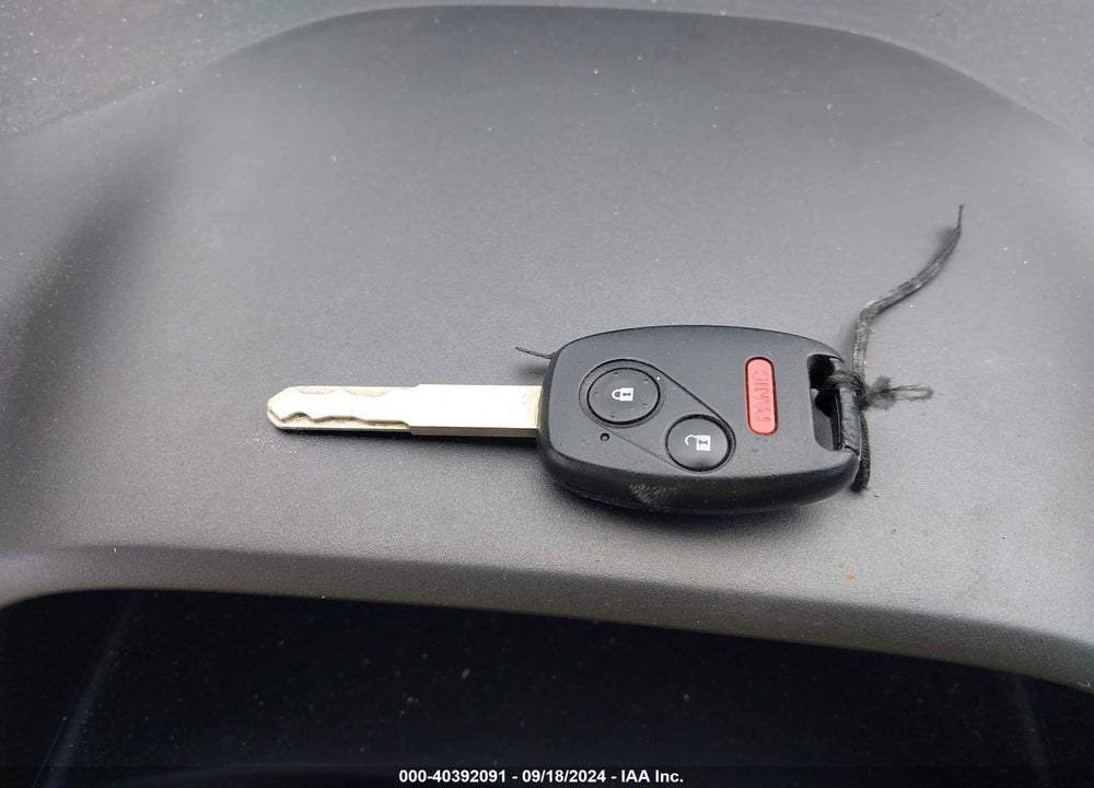 2010 HONDA CIVIC LX VIN: 2HGFG1B68AH511239