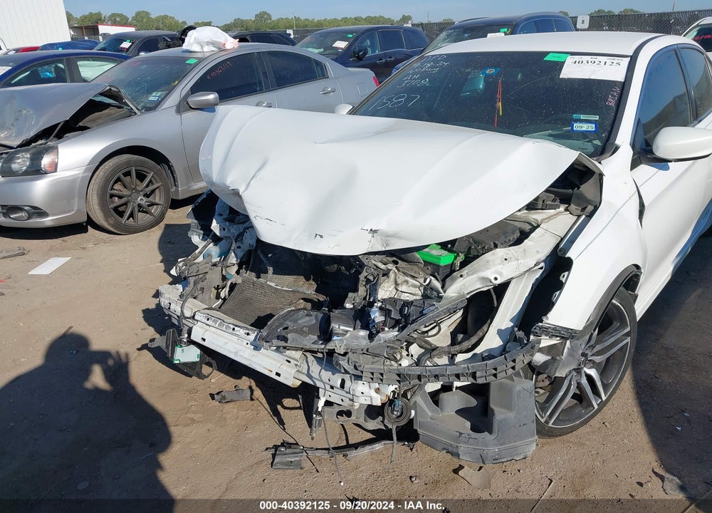 2017 HONDA ACCORD SPORT VIN: 1HGCR2F55HA001587