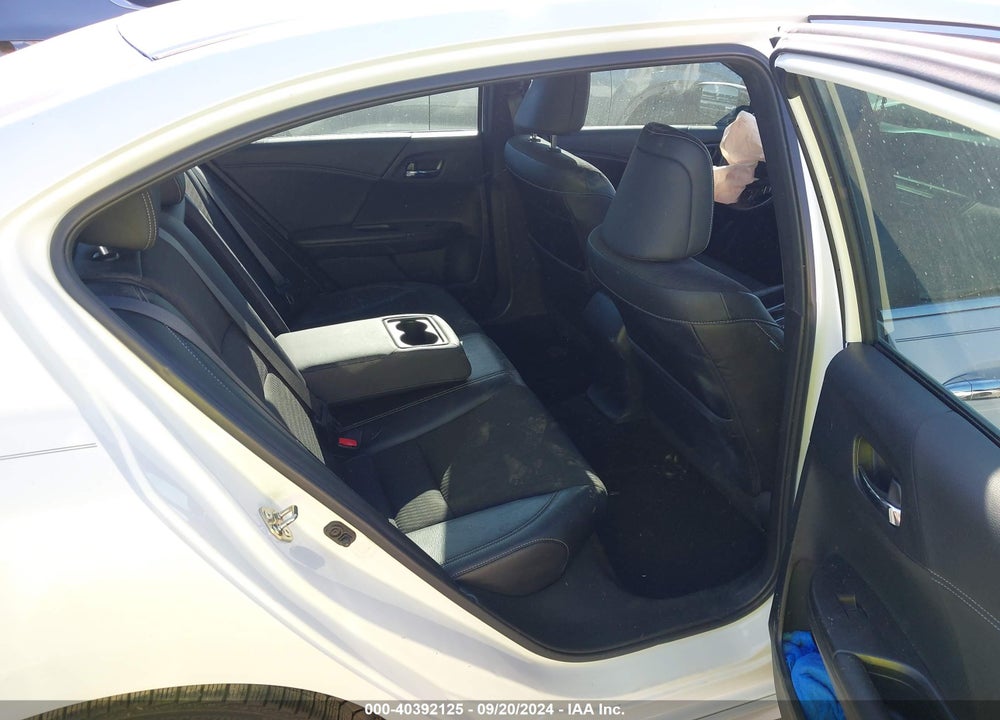 2017 HONDA ACCORD SPORT VIN: 1HGCR2F55HA001587