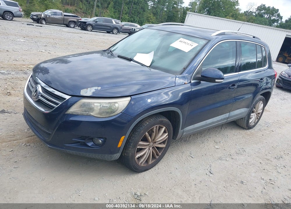 2011 VOLKSWAGEN TIGUAN SEL VIN: WVGBV7AX7BW516480